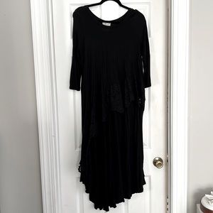 Free people asymmetric black cotton and cotton embroidered lace tunic